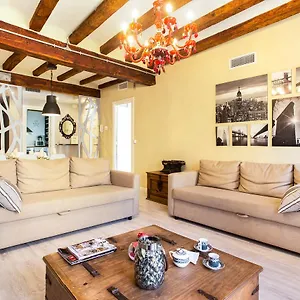 Font 2 Circo Appartement Tarragone